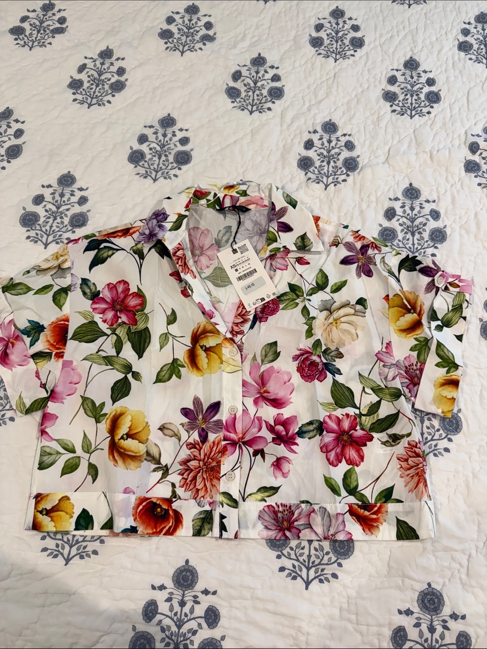 Zara White Floral Button-Down Shirt with Multicolor Blooms